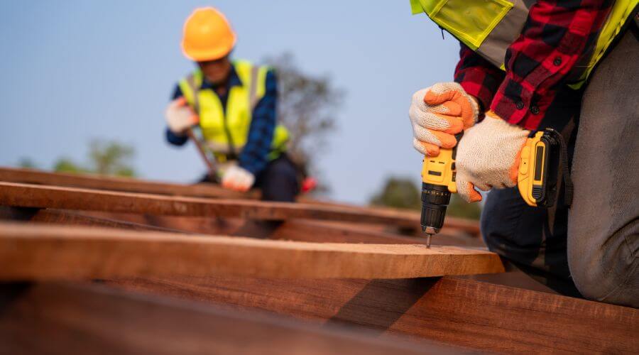Expert flood damage restoration services in Edelstein, IL